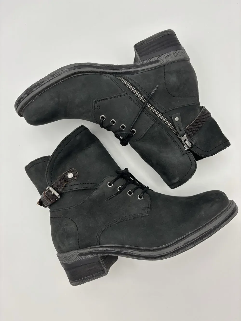 OTBT Gallivant Ankle Boots Lace Up Soft Black Grey Size 8.5